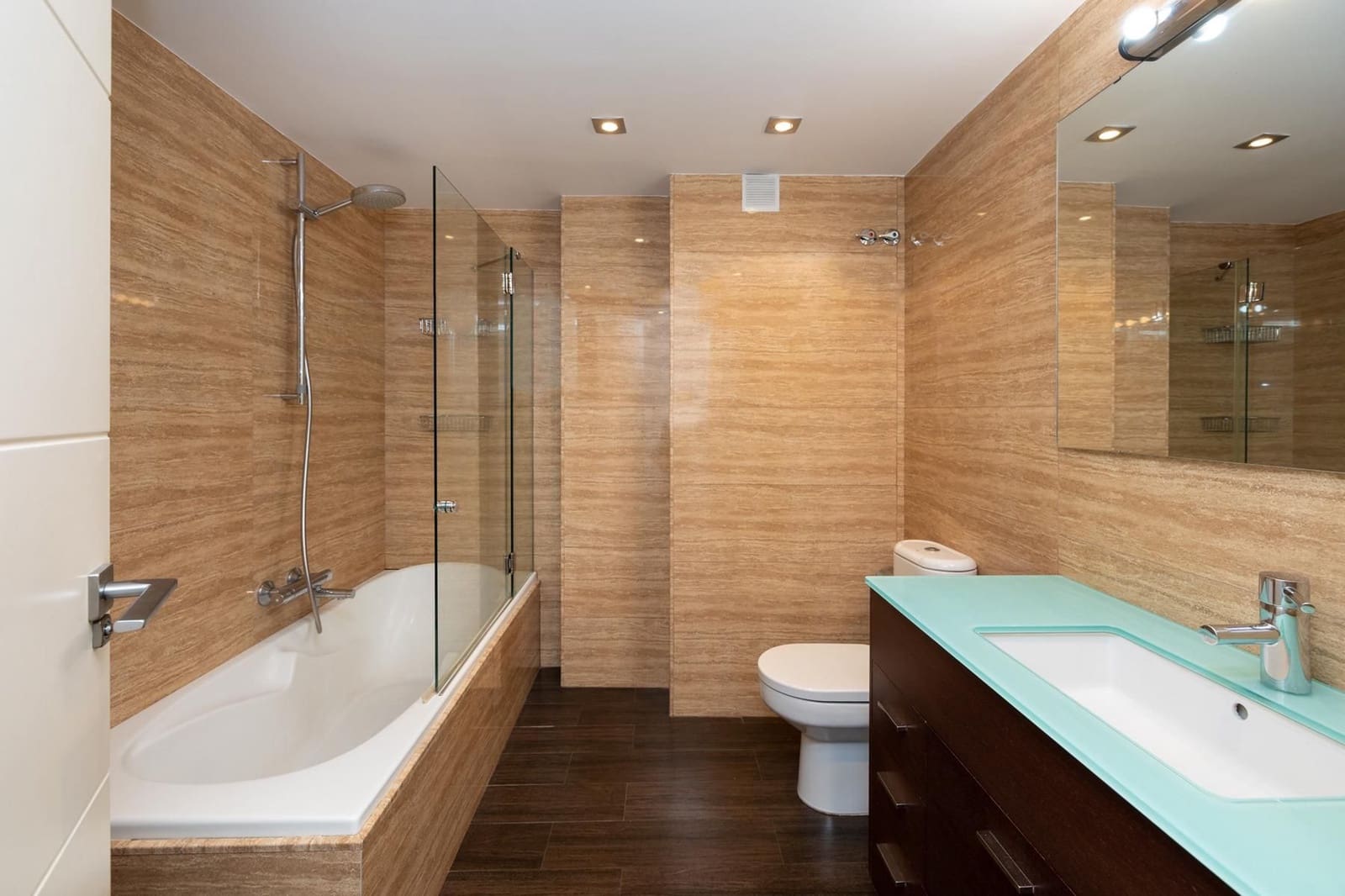 4 quarto Apartamento para venda em Granada cidade com garagem - 550 000 € (Ref: 9534268)