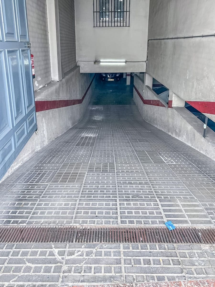 6 slaapkamer Flat te koop in Armilla met garage - € 254.900 (Ref: 9534273)