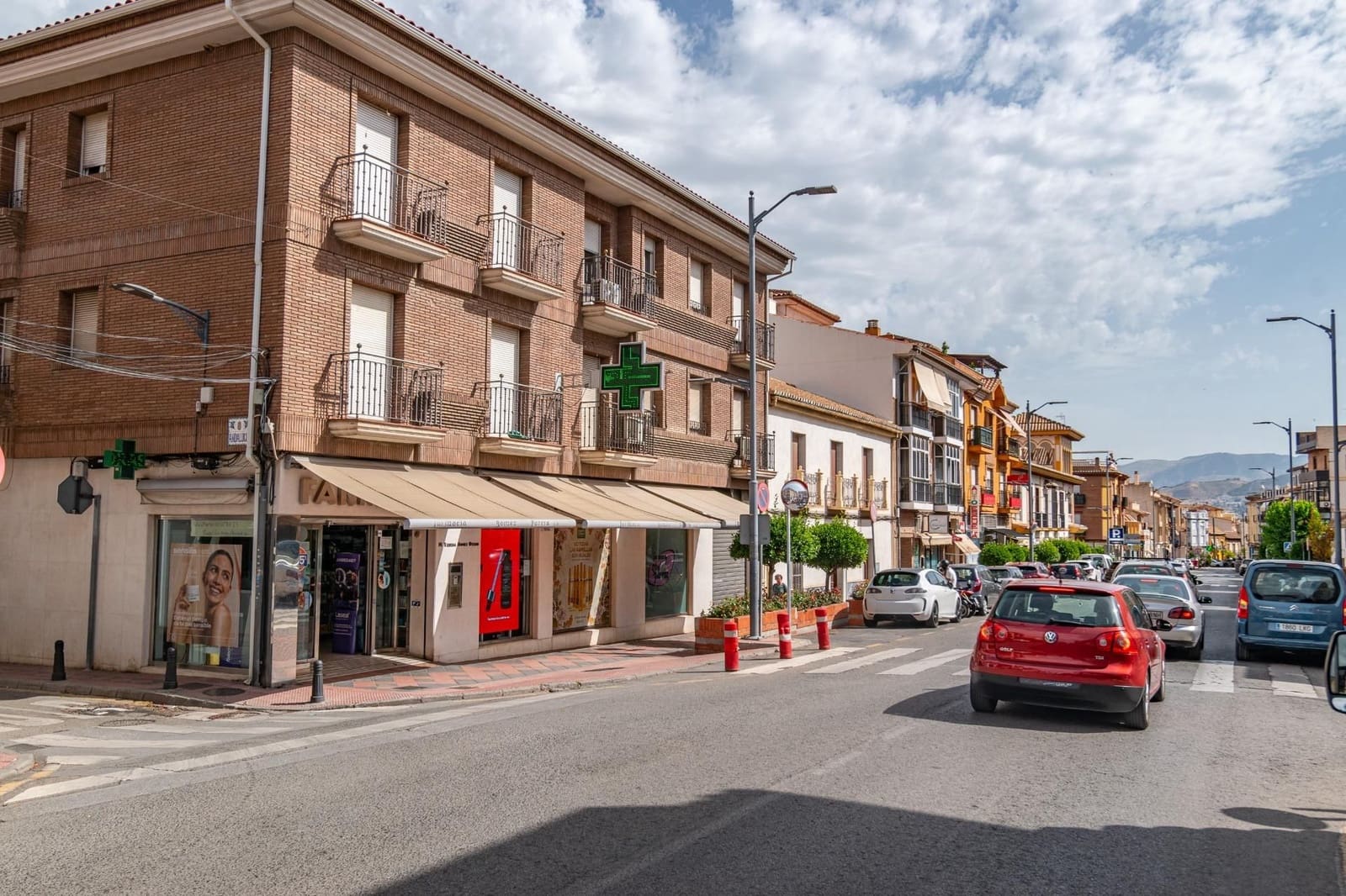 6 slaapkamer Flat te koop in Armilla met garage - € 254.900 (Ref: 9534273)