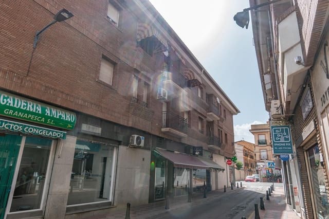 6 slaapkamer Flat te koop in Armilla met garage - € 254.900 (Ref: 9534273)