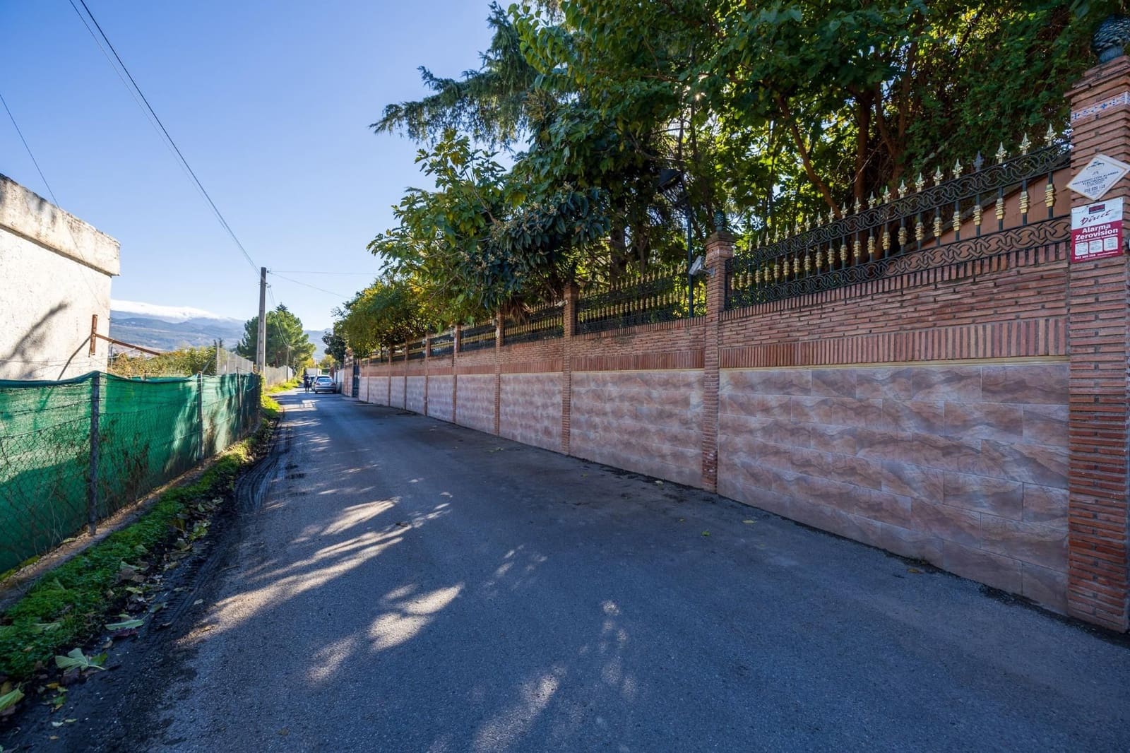 Chalet de 7 habitaciones en Ogíjares en venta con piscina garaje - 995.000 € (Ref: 9534275)