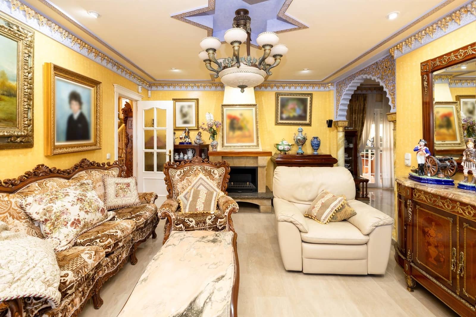 Chalet de 7 habitaciones en Ogíjares en venta con piscina garaje - 995.000 € (Ref: 9534275)