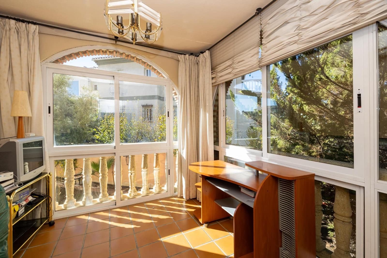 Chalet de 7 habitaciones en Ogíjares en venta con piscina garaje - 995.000 € (Ref: 9534275)