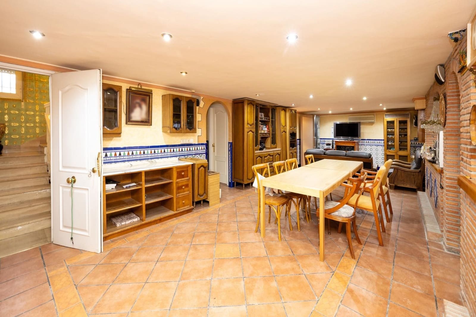 Chalet de 7 habitaciones en Ogíjares en venta con piscina garaje - 995.000 € (Ref: 9534275)