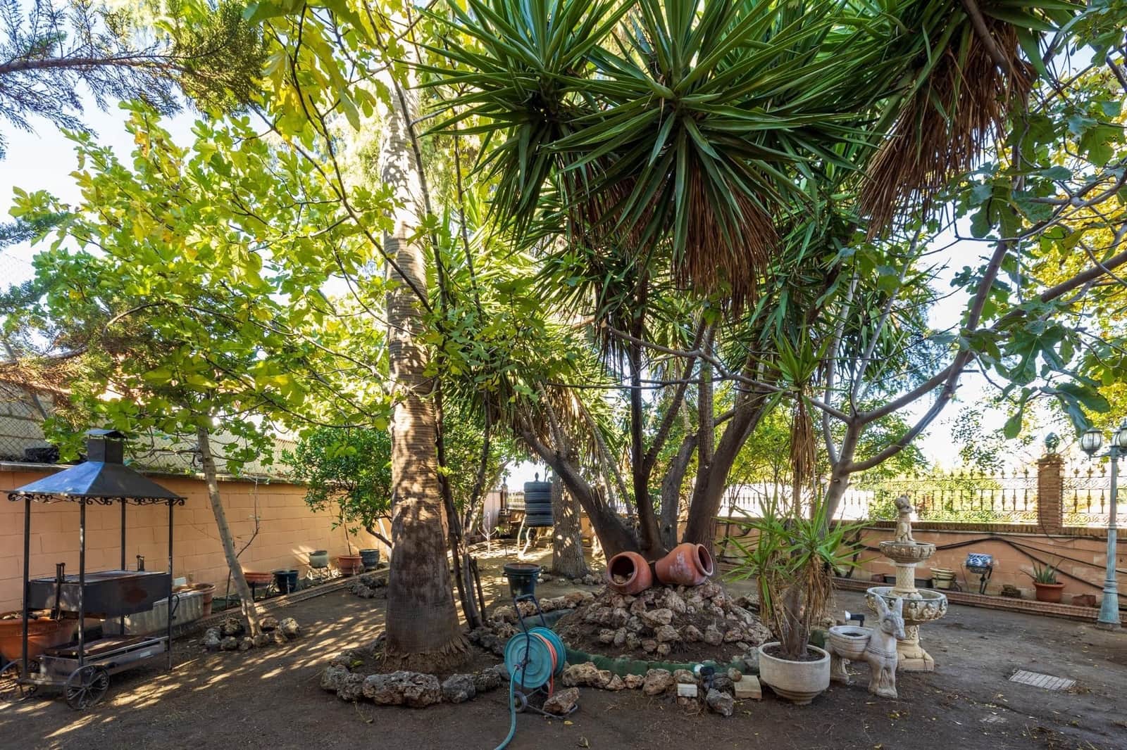 Chalet de 7 habitaciones en Ogíjares en venta con piscina garaje - 995.000 € (Ref: 9534275)