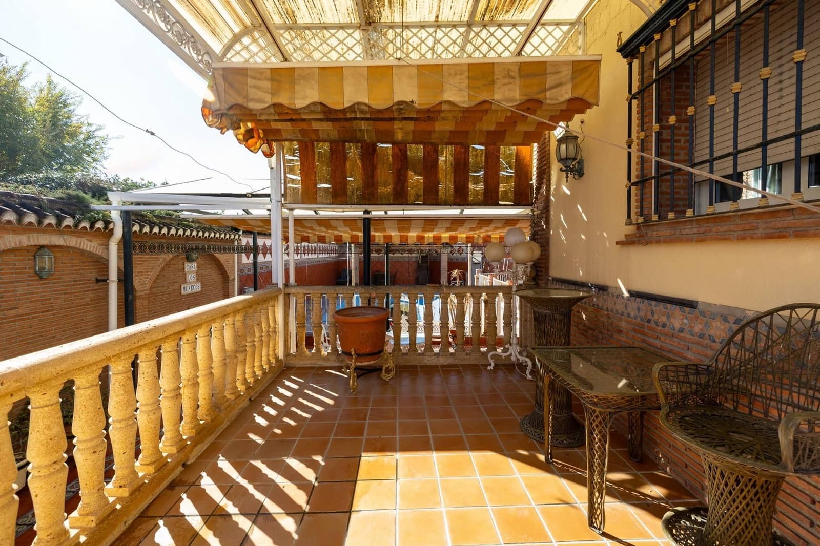 Chalet de 7 habitaciones en Ogíjares en venta con piscina garaje - 995.000 € (Ref: 9534275)