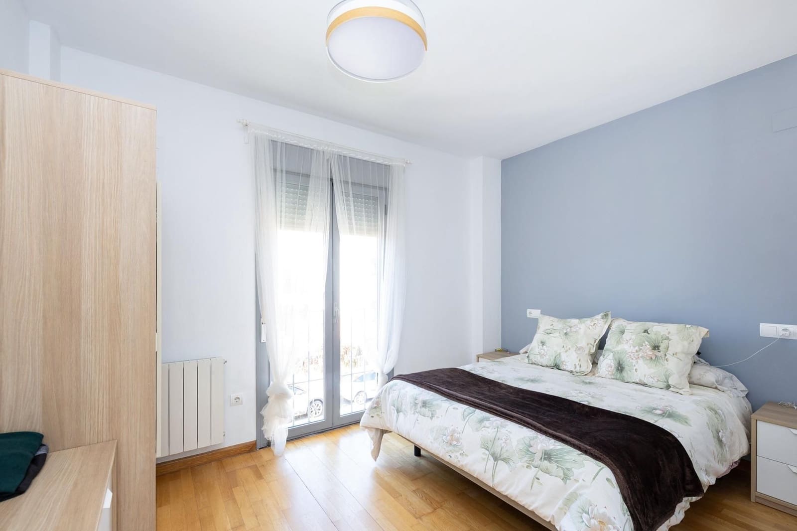 4 bedroom Villa for sale in Jun with garage - € 290,000 (Ref: 9534277)