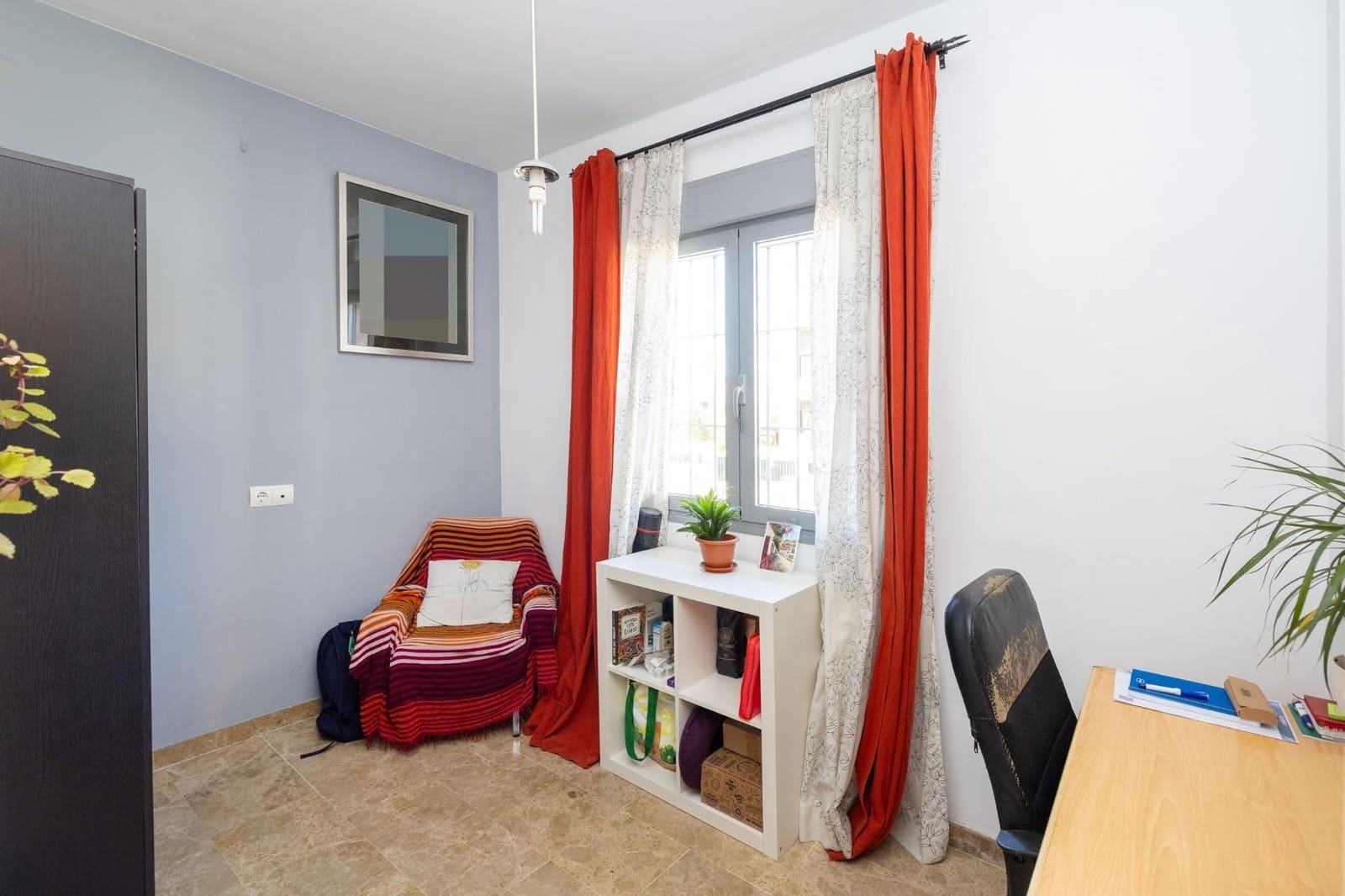 4 bedroom Villa for sale in Jun with garage - € 290,000 (Ref: 9534277)