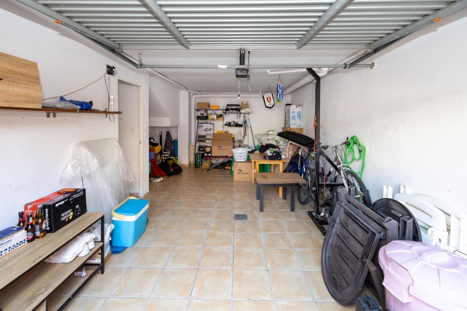 4 bedroom Villa for sale in Jun with garage - € 290,000 (Ref: 9534277)