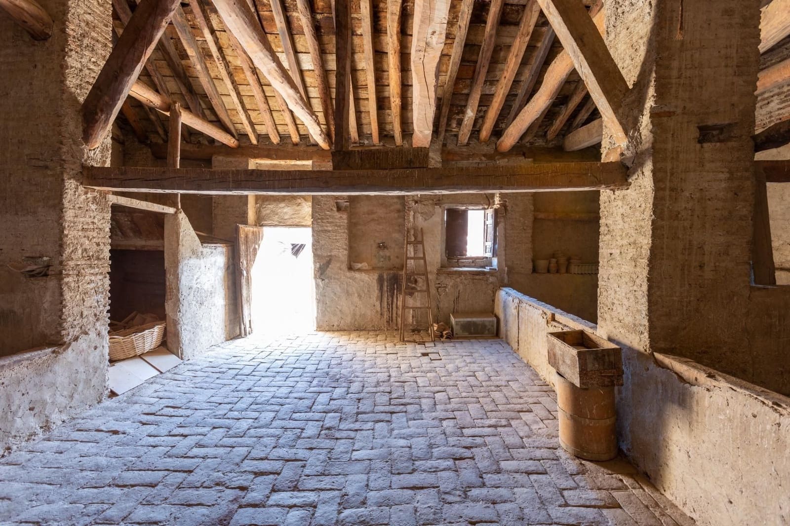 10 sypialnia Dom na sprzedaż w Guadix - 325 000 € (Ref: 9534279)