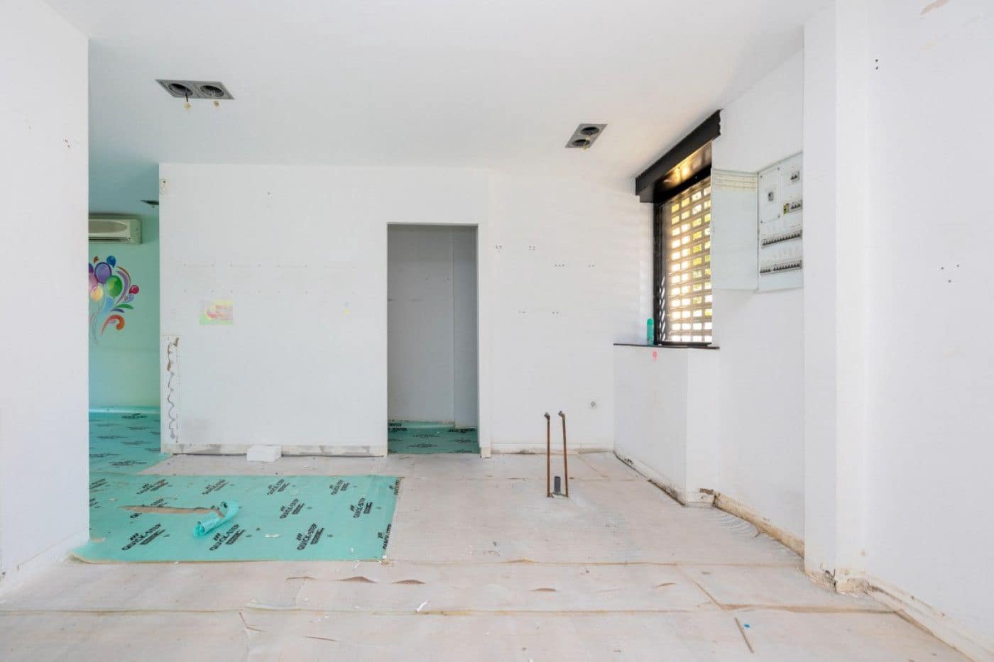 Local Comercial en Granada ciudad en venta - 375.000 € (Ref: 9534280)