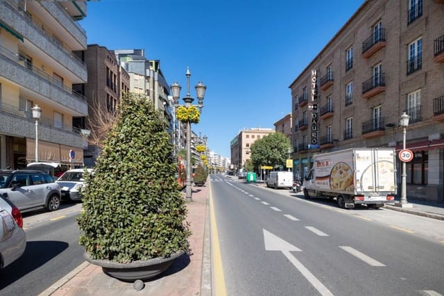 Local Comercial en San Matías - Realejo, Granada ciudad en venta - 375.000 € (Ref: 9534280)