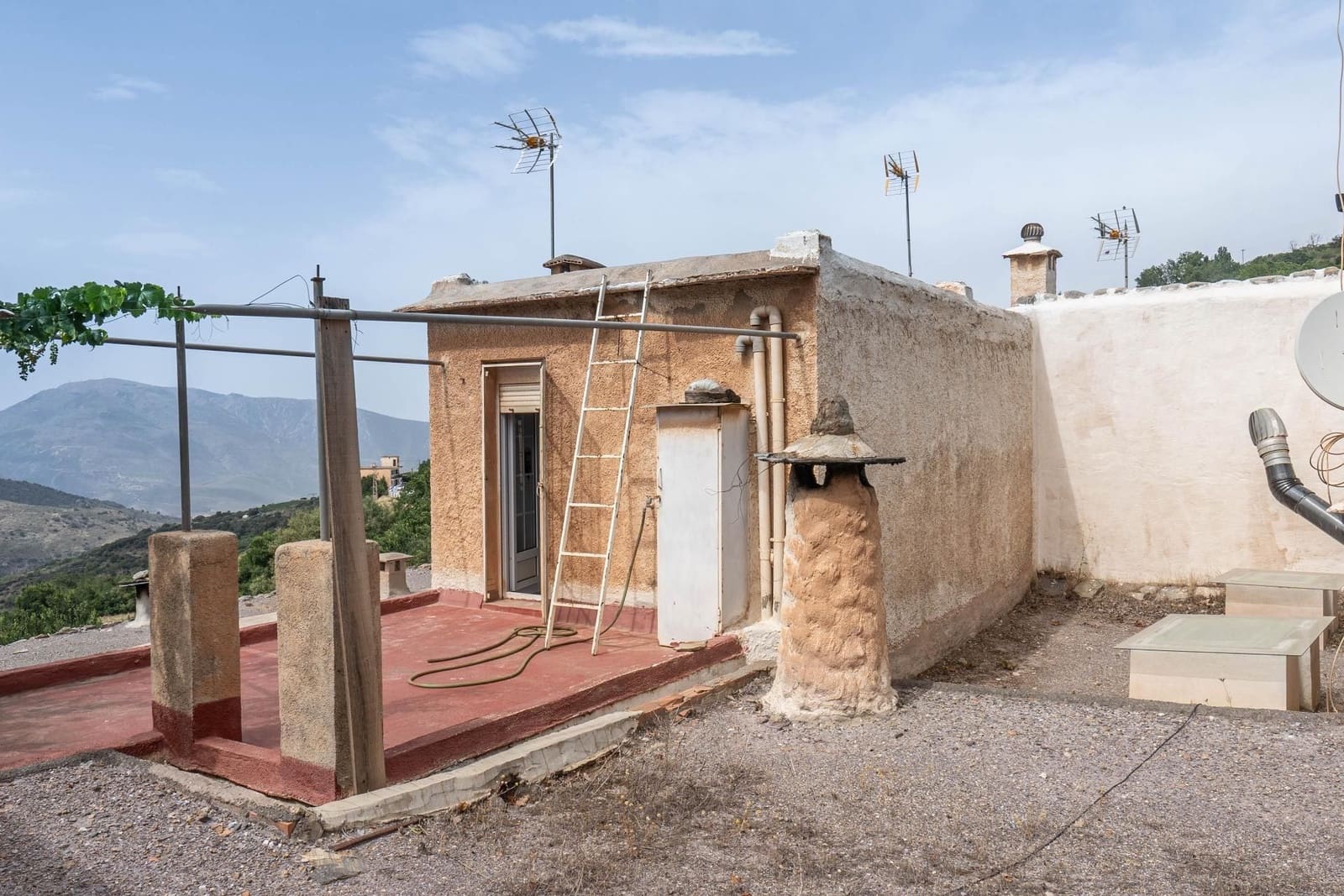 4 bedroom Finca/Country House for sale in La Taha - € 123,000 (Ref: 9534288)