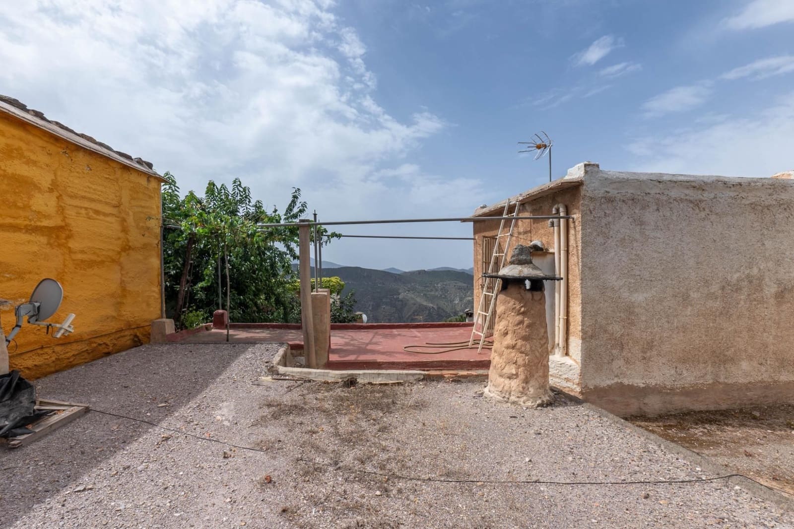 4 bedroom Finca/Country House for sale in La Taha - € 123,000 (Ref: 9534288)