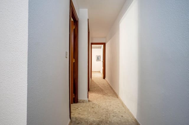 4 bedroom Finca/Country House for sale in Pitres, La Taha - € 123,000 (Ref: 9534288)