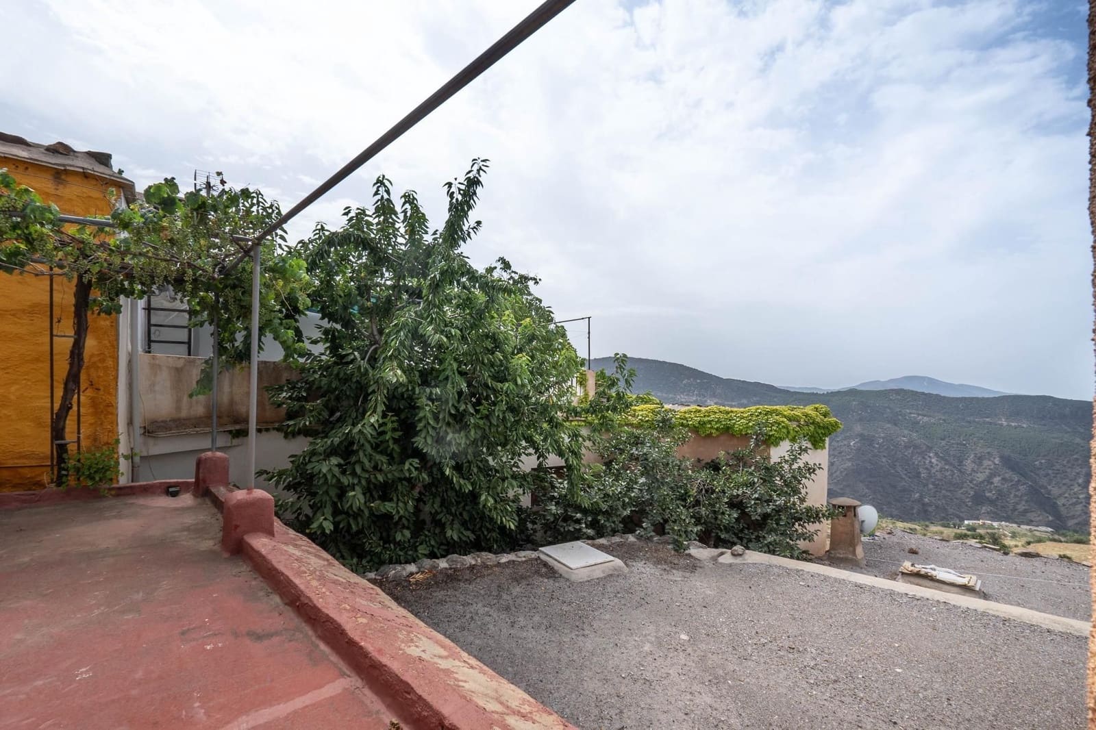 4 bedroom Finca/Country House for sale in La Taha - € 123,000 (Ref: 9534288)