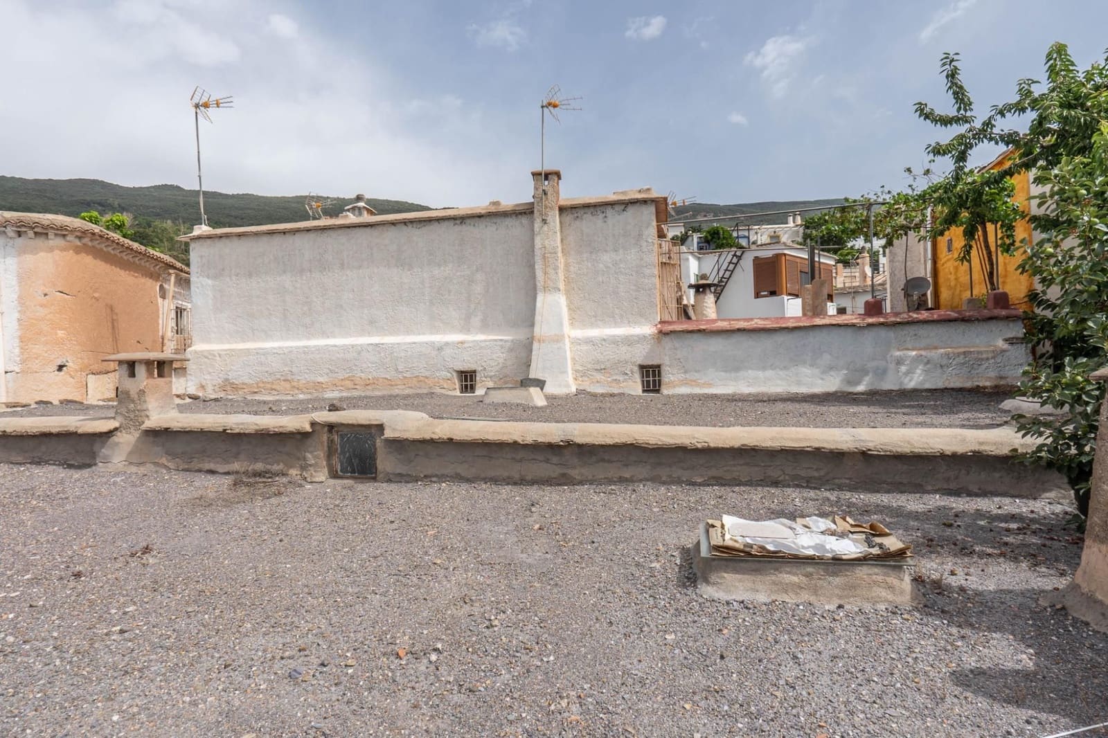 4 bedroom Finca/Country House for sale in La Taha - € 123,000 (Ref: 9534288)