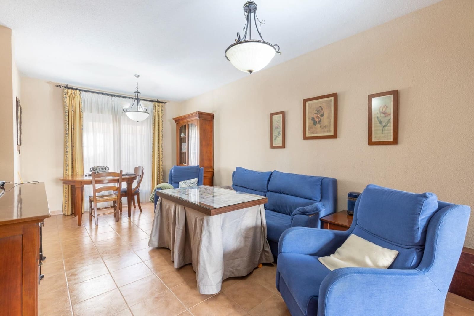 4 bedroom Townhouse for sale in Santa Fe with garage - € 250,000 (Ref: 9534290)