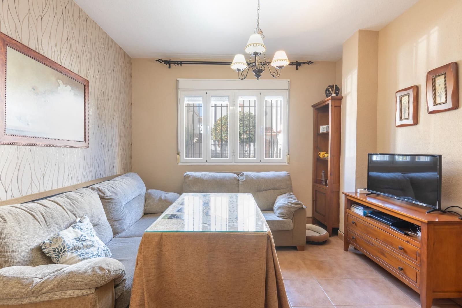 4 bedroom Townhouse for sale in Santa Fe with garage - € 250,000 (Ref: 9534290)