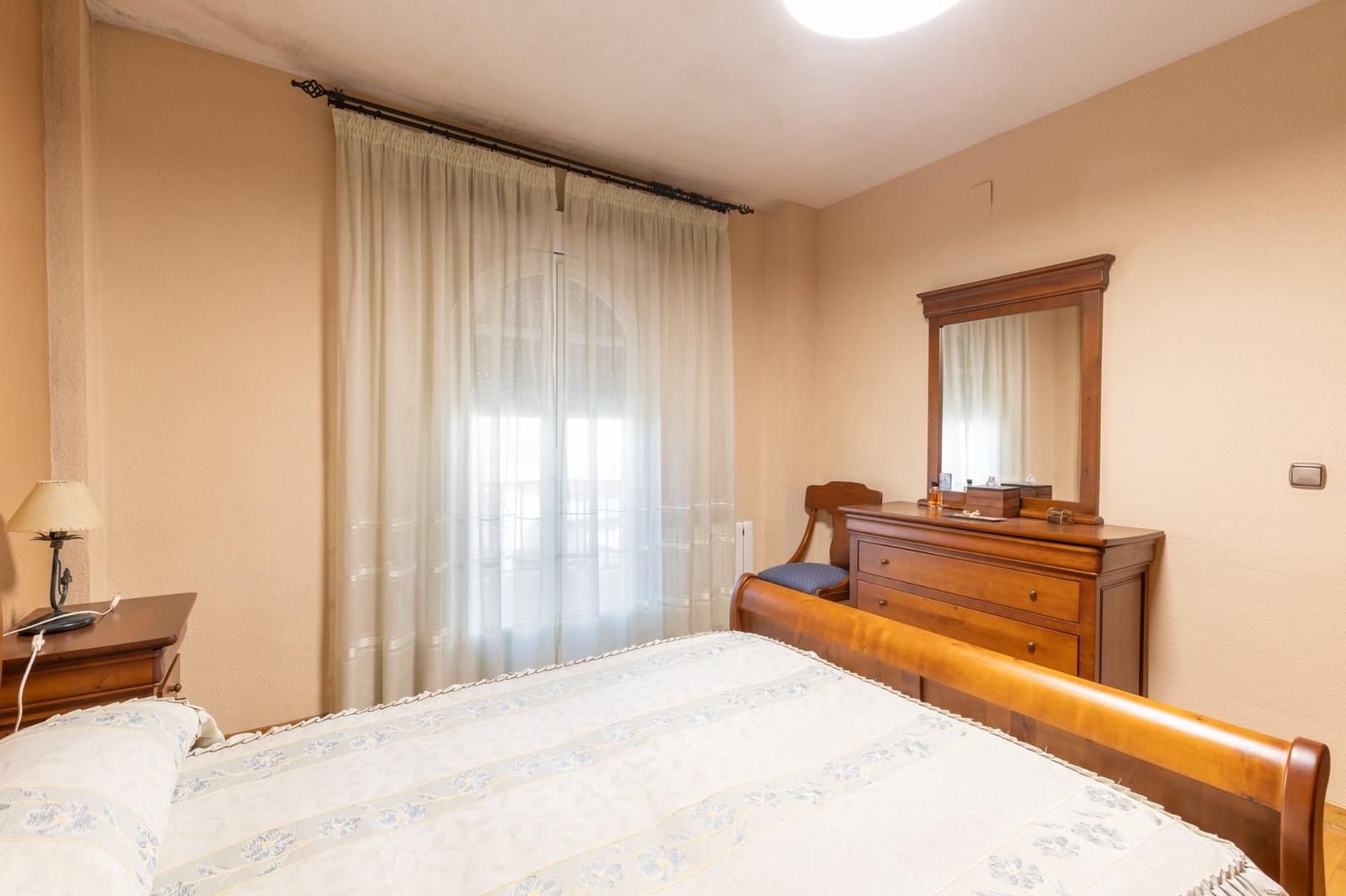 4 bedroom Townhouse for sale in Santa Fe with garage - € 250,000 (Ref: 9534290)