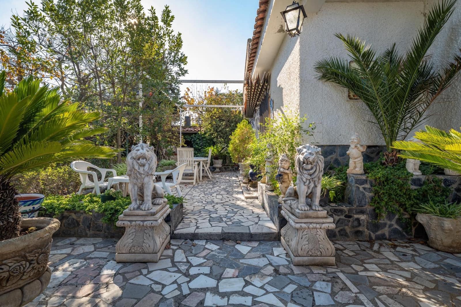 3 soveværelse Villa til salg i Otura med swimmingpool garage - € 325.000 (Ref: 9534291)