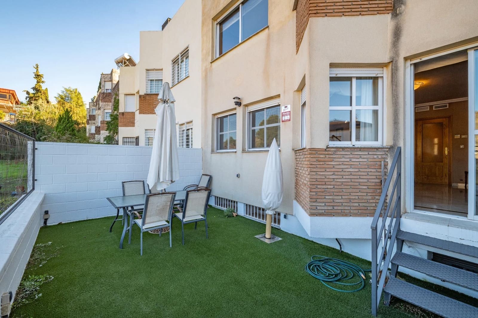 5 sovrum Villa till salu i Granada stad med garage - 585 000 € (Ref: 9534292)