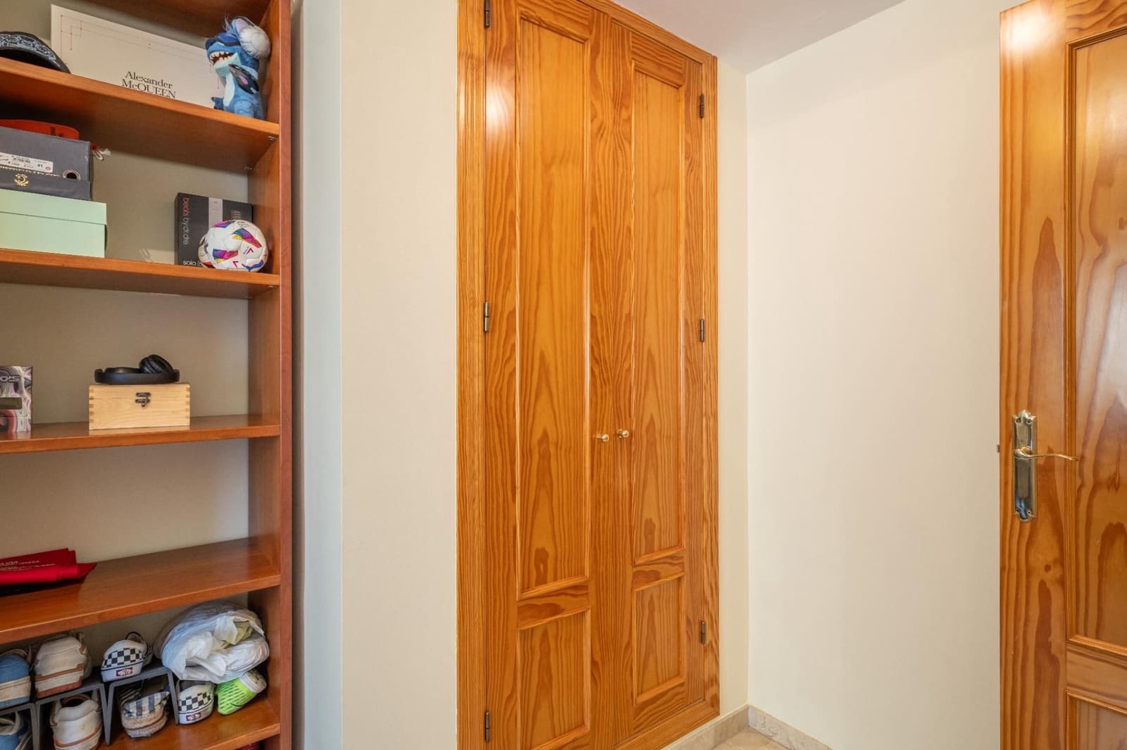 5 sovrum Villa till salu i Granada stad med garage - 585 000 € (Ref: 9534292)