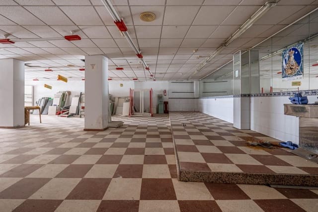 Local Commercial à vendre à Cenes de la Vega - 199 900 € (Ref: 9534293)