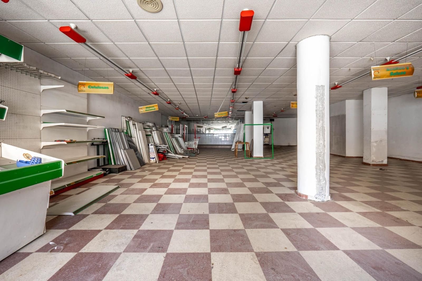 Local Commercial à vendre à Cenes de la Vega - 199 900 € (Ref: 9534293)