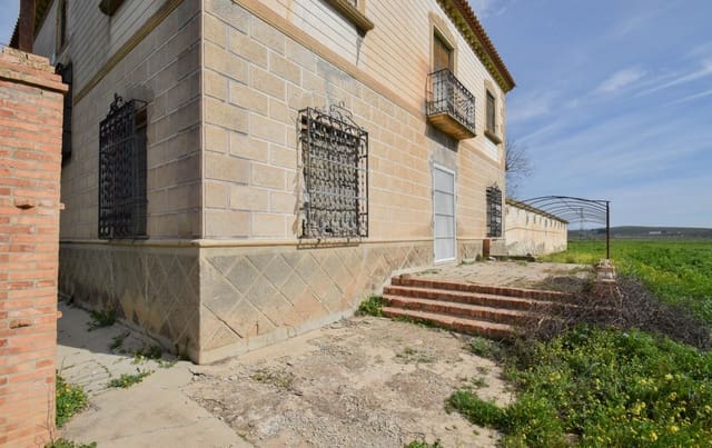 10 bedroom Finca/Country House for sale in Illora - € 189,900 (Ref: 9534296)