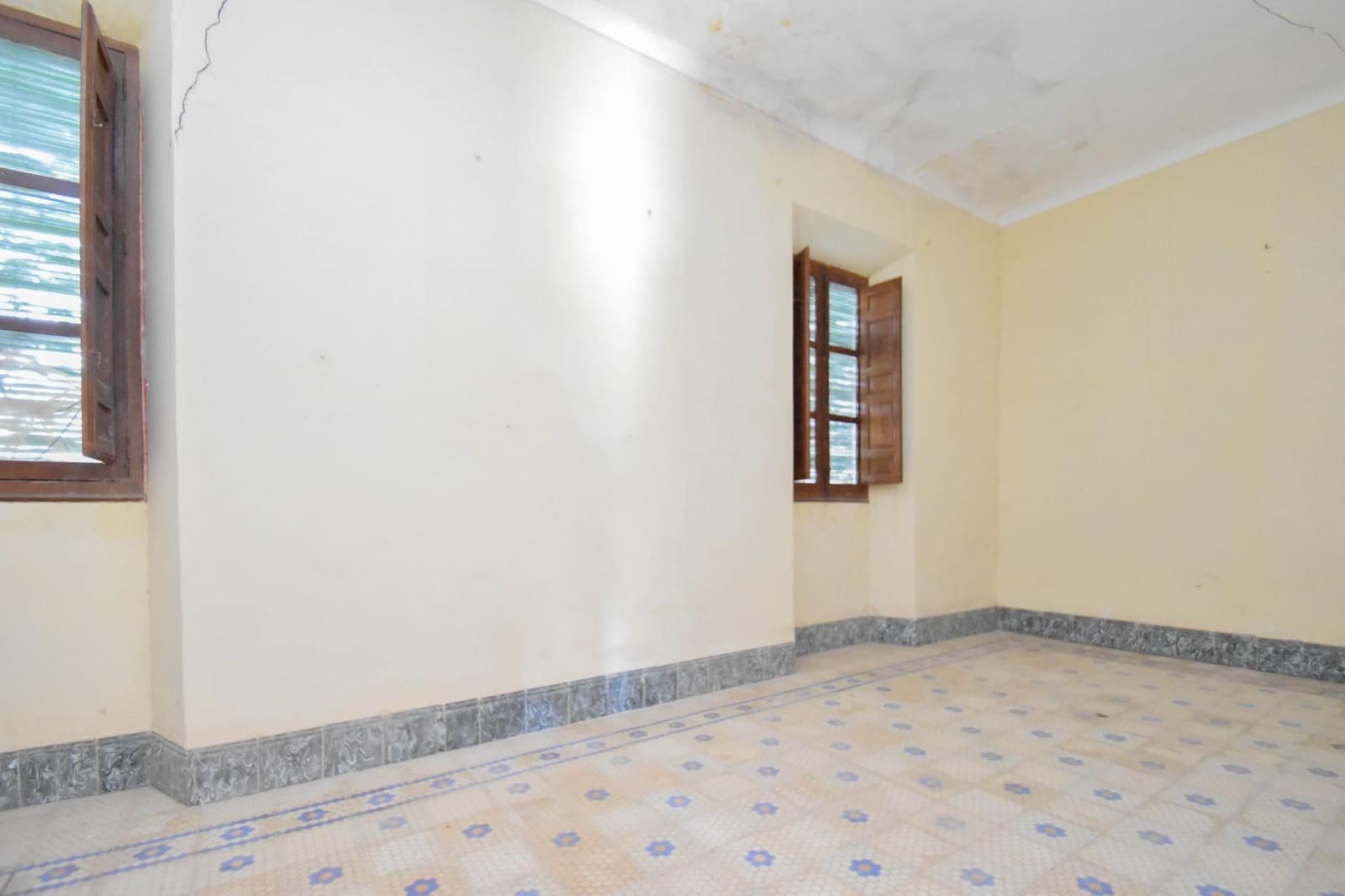 10 sovrum Finca/Hus på landet till salu i Illora - 189 900 € (Ref: 9534296)