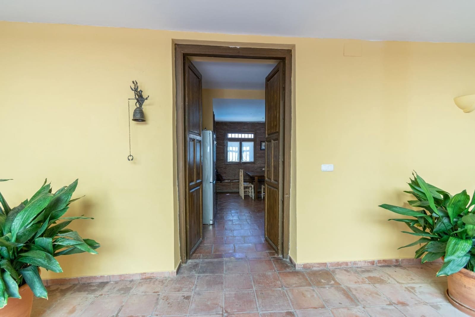 12 bedroom Townhouse for sale in Guadix with pool - € 550,000 (Ref: 9534299)