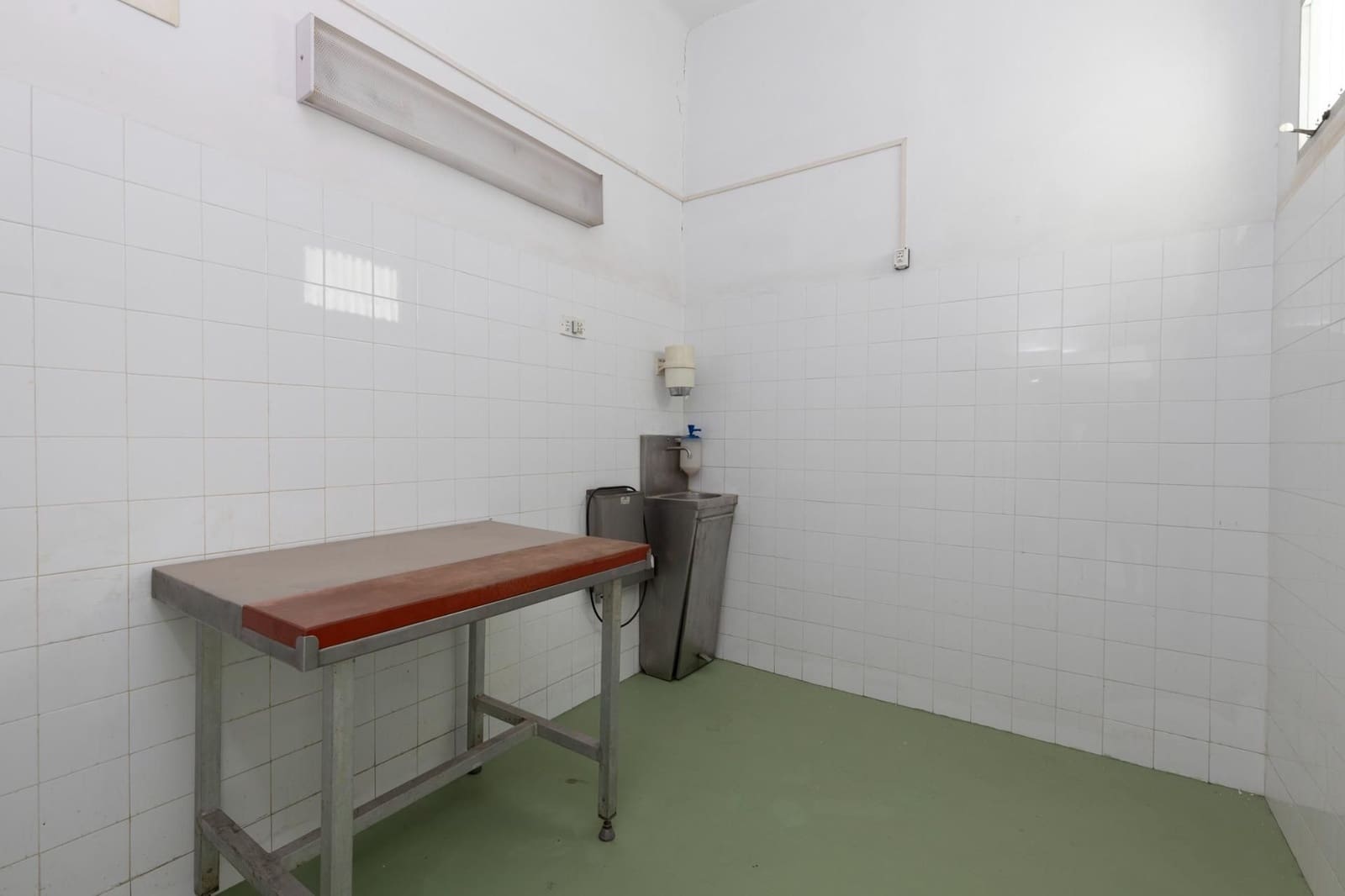 Finca/Casa Rural de 8 habitaciones en Granada ciudad en venta con piscina garaje - 685.700 € (Ref: 9534300)