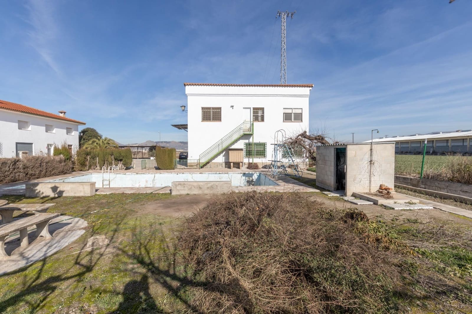 Finca/Casa Rural de 8 habitaciones en Granada ciudad en venta con piscina garaje - 685.700 € (Ref: 9534300)