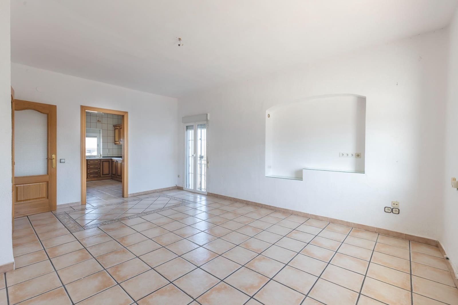 Finca/Casa Rural de 8 habitaciones en Granada ciudad en venta con piscina garaje - 685.700 € (Ref: 9534300)