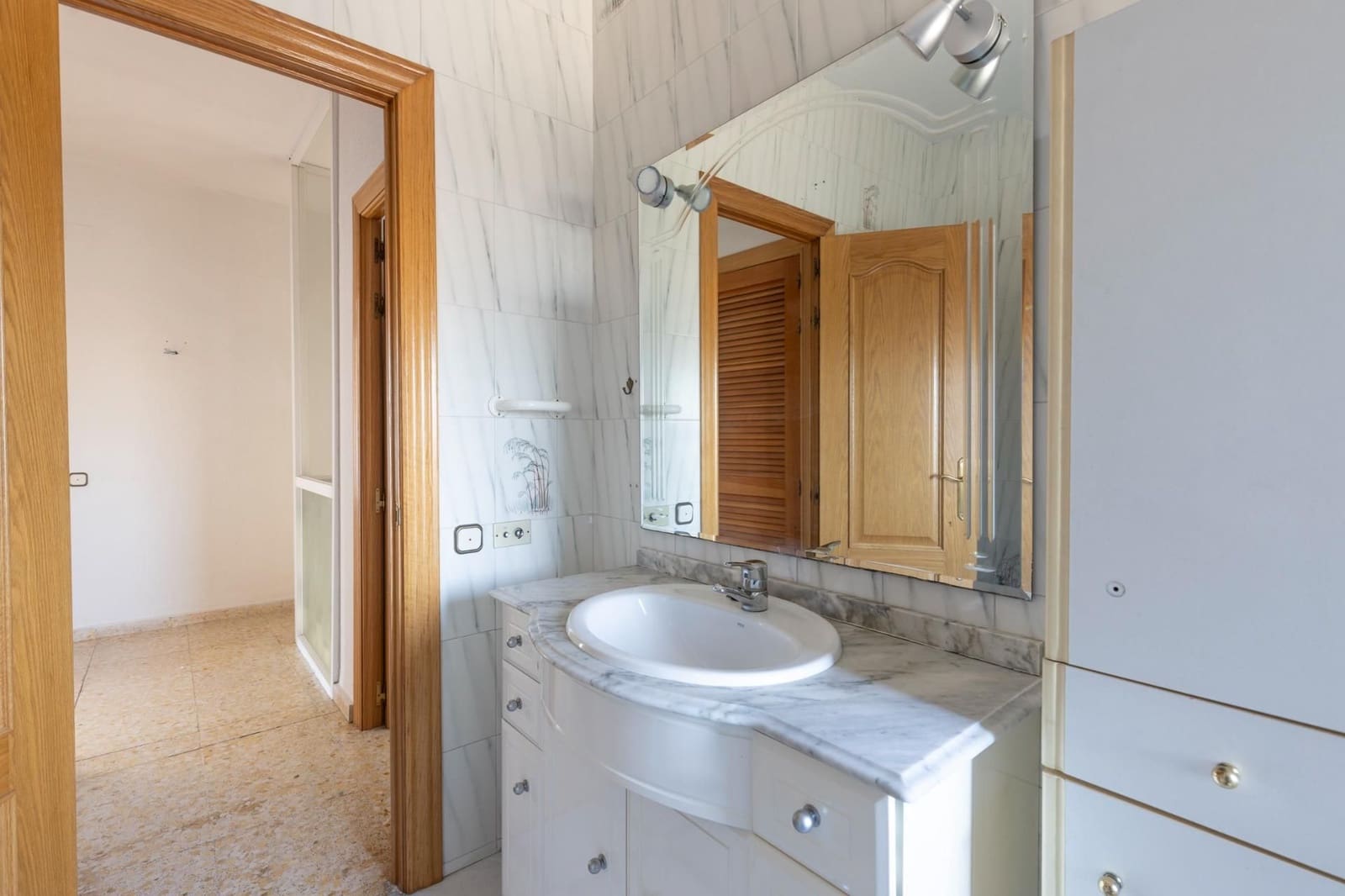 Finca/Casa Rural de 8 habitaciones en Granada ciudad en venta con piscina garaje - 685.700 € (Ref: 9534300)