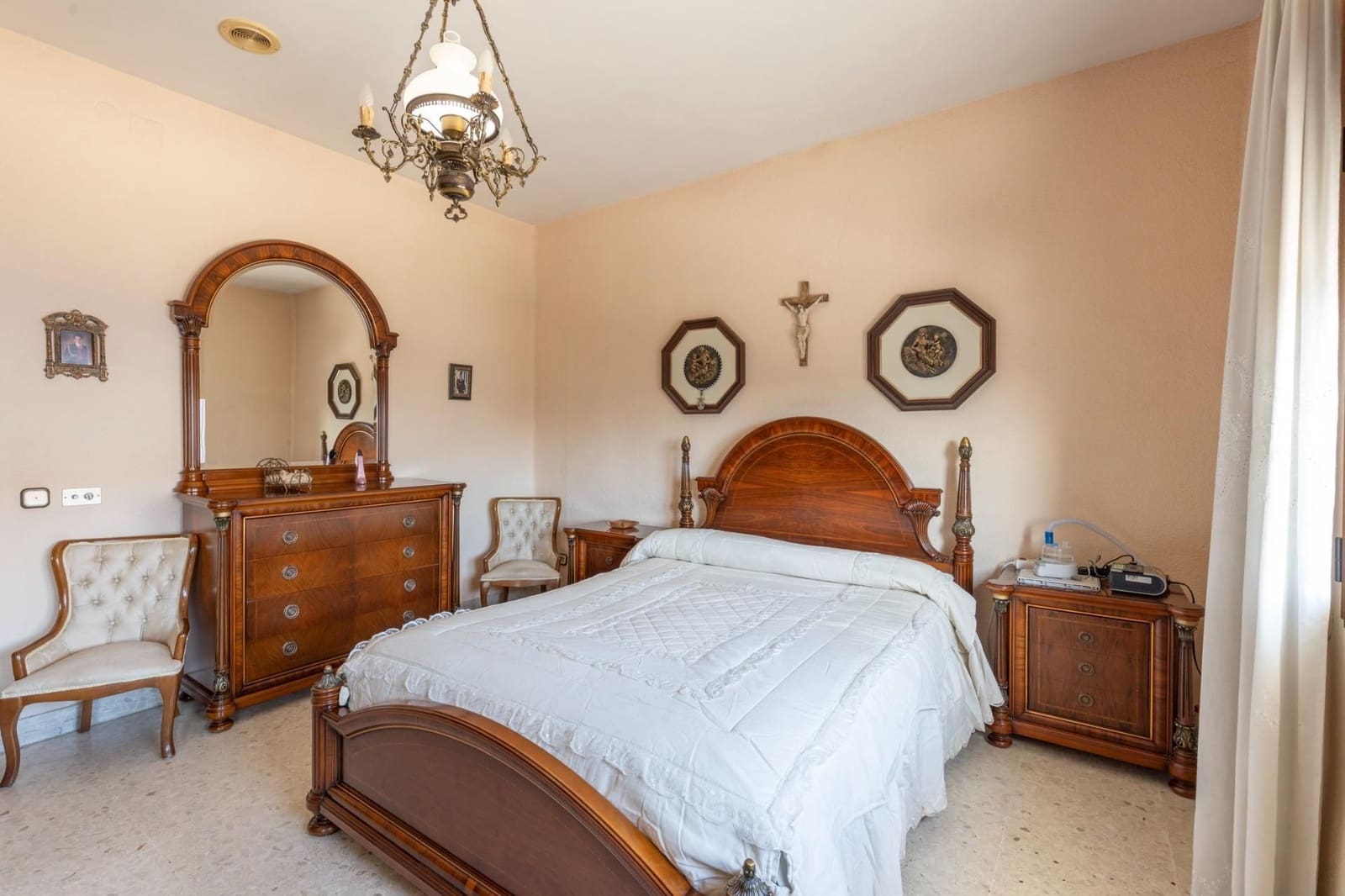 Finca/Casa Rural de 8 habitaciones en Granada ciudad en venta con piscina garaje - 685.700 € (Ref: 9534300)