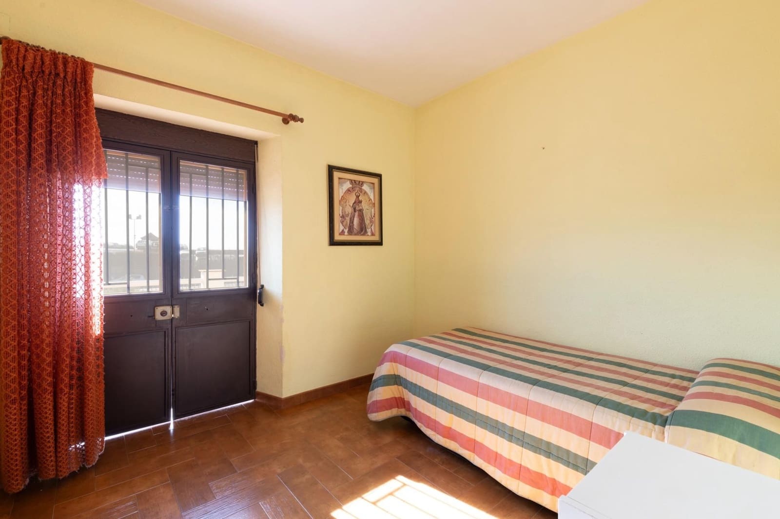 Finca/Casa Rural de 8 habitaciones en Granada ciudad en venta con piscina garaje - 685.700 € (Ref: 9534300)