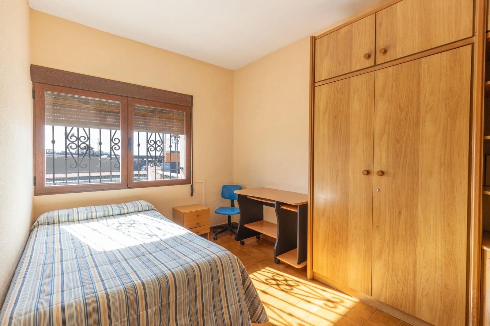 Finca/Casa Rural de 8 habitaciones en Granada ciudad en venta con piscina garaje - 685.700 € (Ref: 9534300)