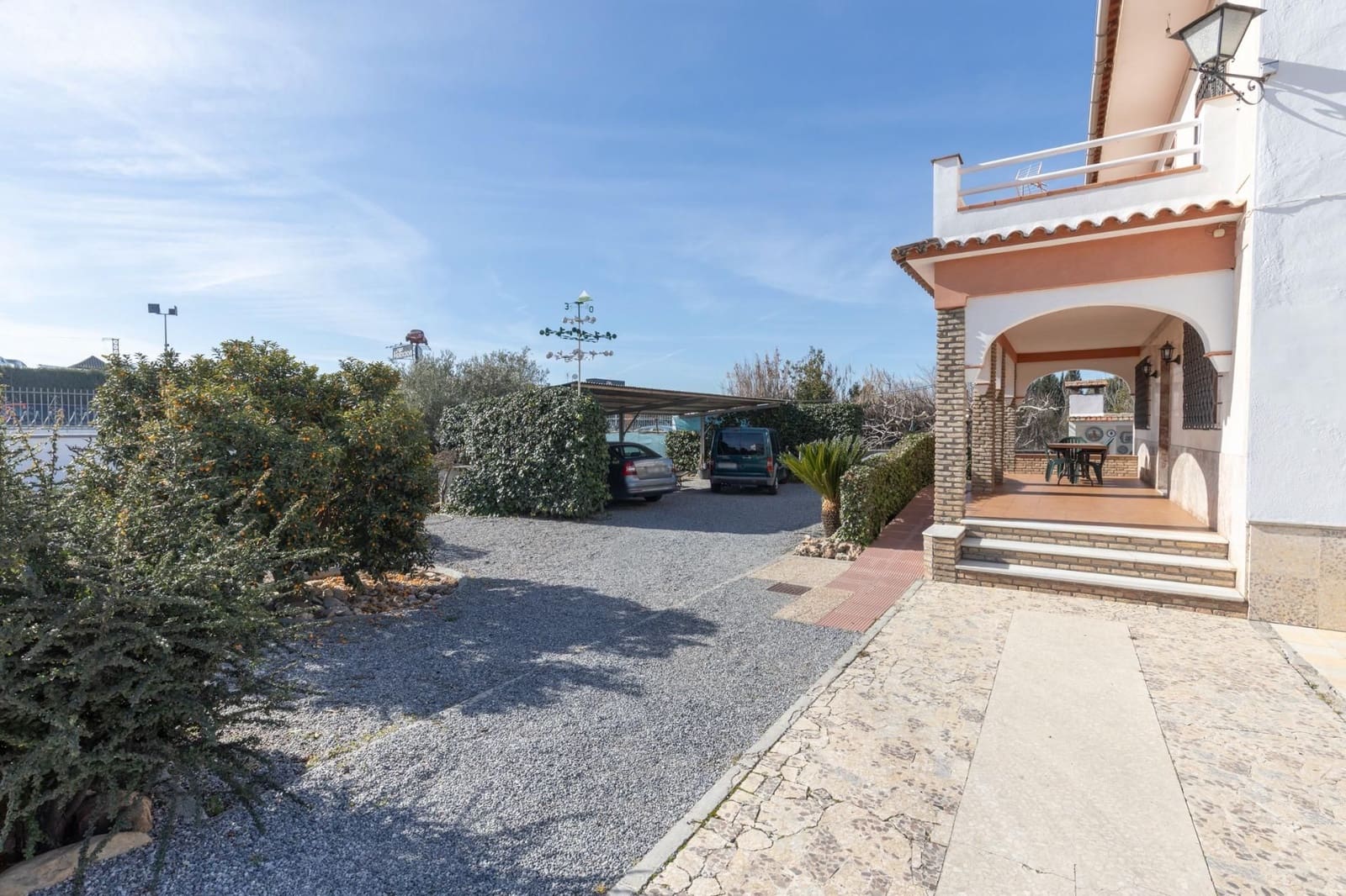 Finca/Casa Rural de 8 habitaciones en Granada ciudad en venta con piscina garaje - 685.700 € (Ref: 9534300)