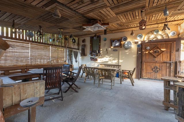 1 soveværelse Finca/Landehus til salg i La Zubia - € 674.900 (Ref: 9534301)