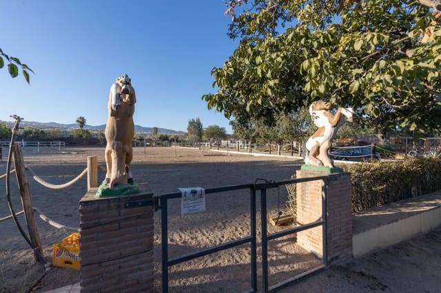 1 soveværelse Finca/Landehus til salg i La Zubia - € 674.900 (Ref: 9534301)