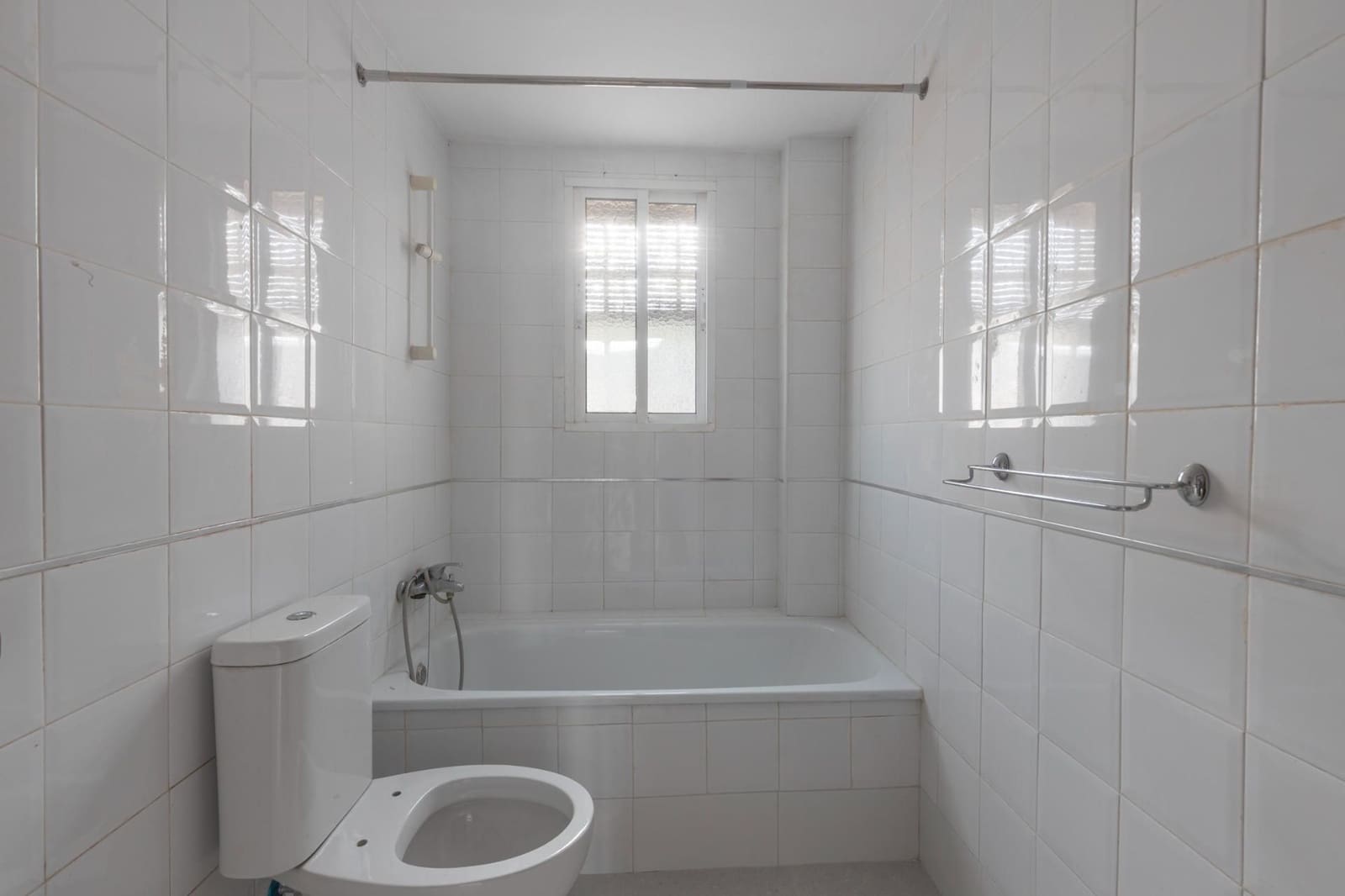 3 soveværelse Lejlighed til salg i Monachil - € 159.900 (Ref: 9534304)