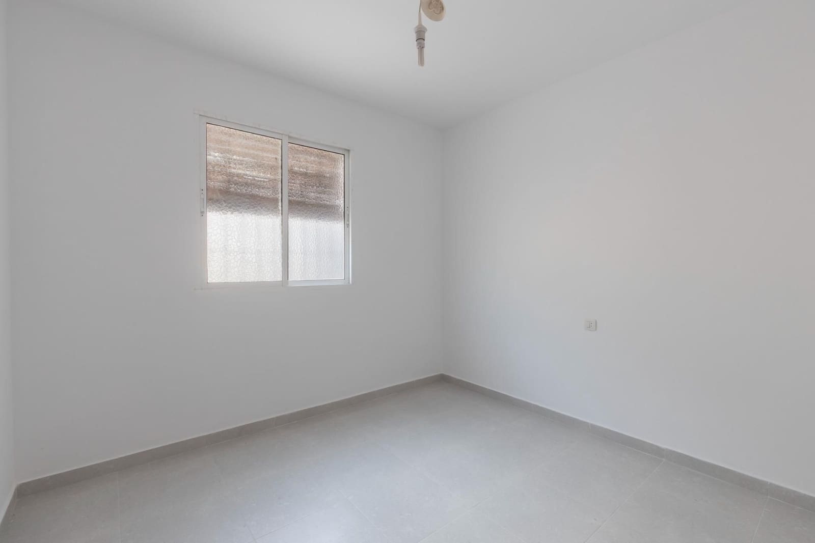 3 soveværelse Lejlighed til salg i Monachil - € 159.900 (Ref: 9534304)