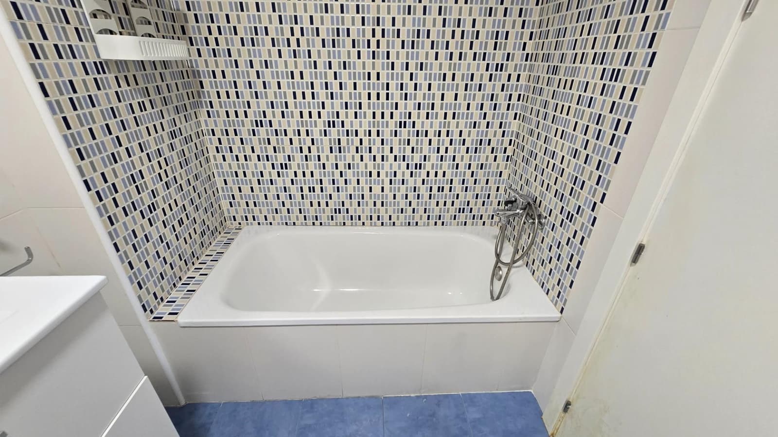 2 soverom Leilighet til salgs i Cullar Vega med garasje - € 125 000 (Ref: 9534305)