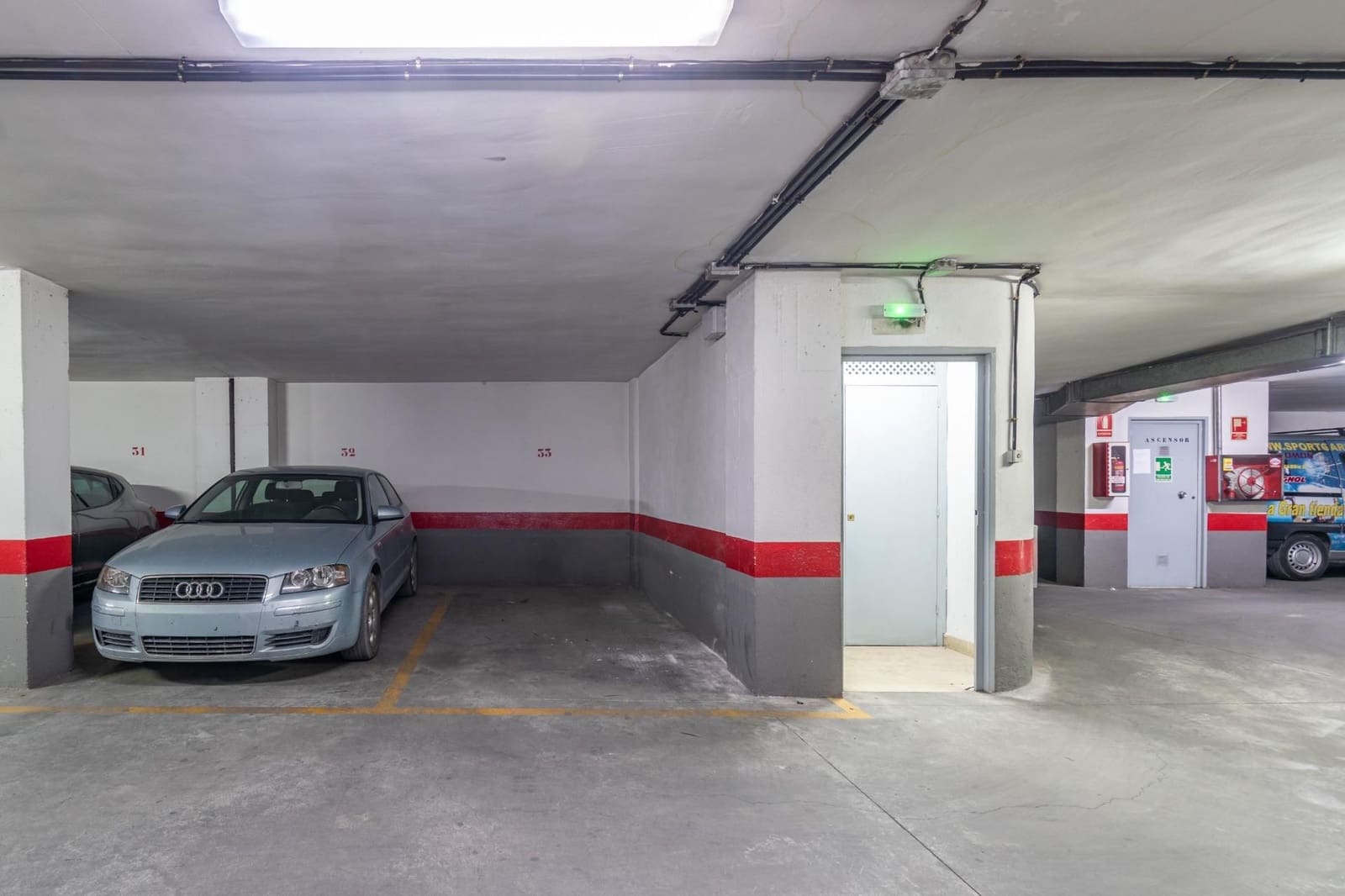 Garage for sale in Granada city - € 29,900 (Ref: 9534306)