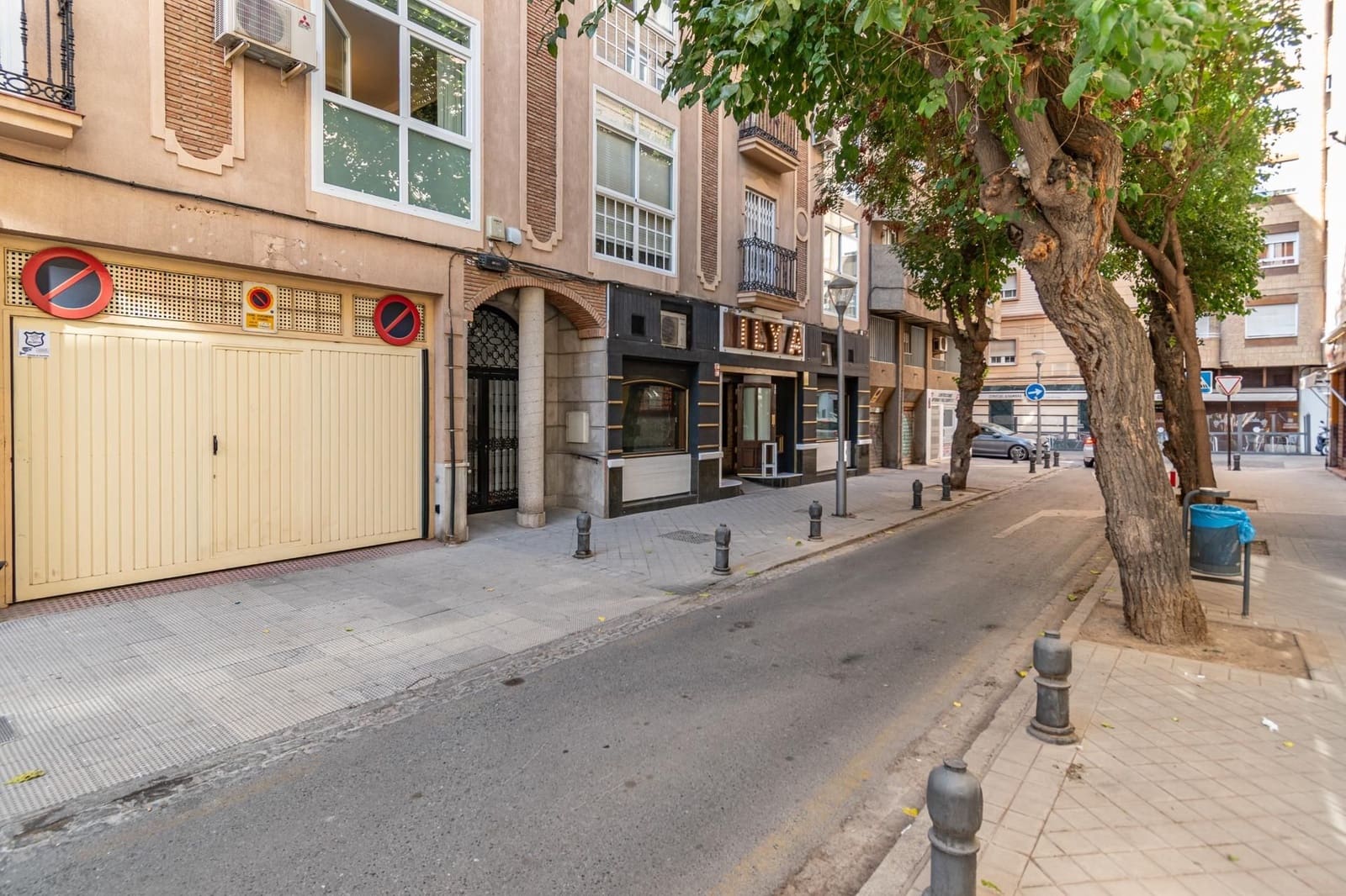 Garage for sale in Granada city - € 29,900 (Ref: 9534306)