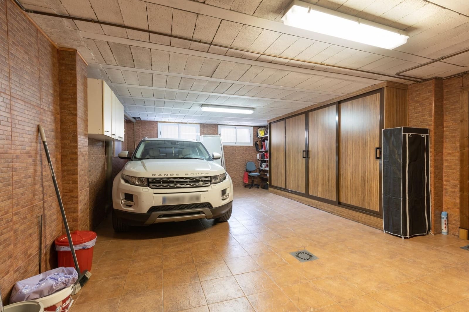 4 soveværelse Villa til salg i Atarfe - € 380.000 (Ref: 9534307)