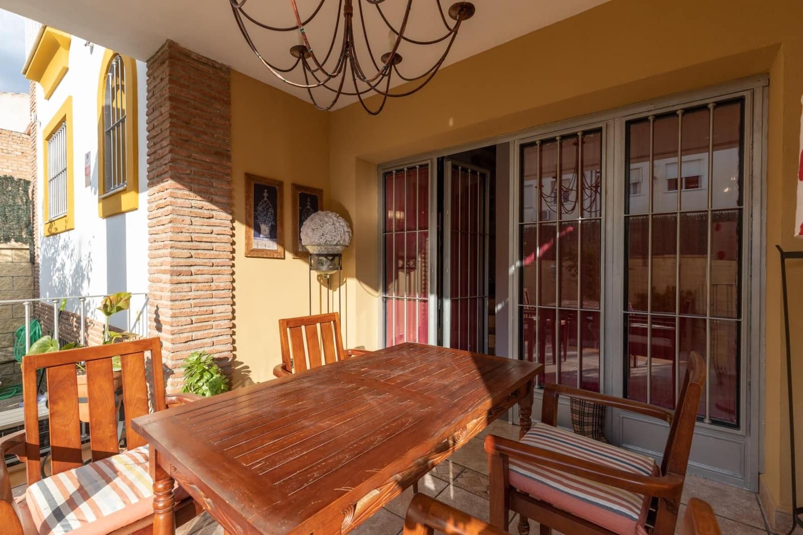 4 soveværelse Villa til salg i Atarfe - € 380.000 (Ref: 9534307)