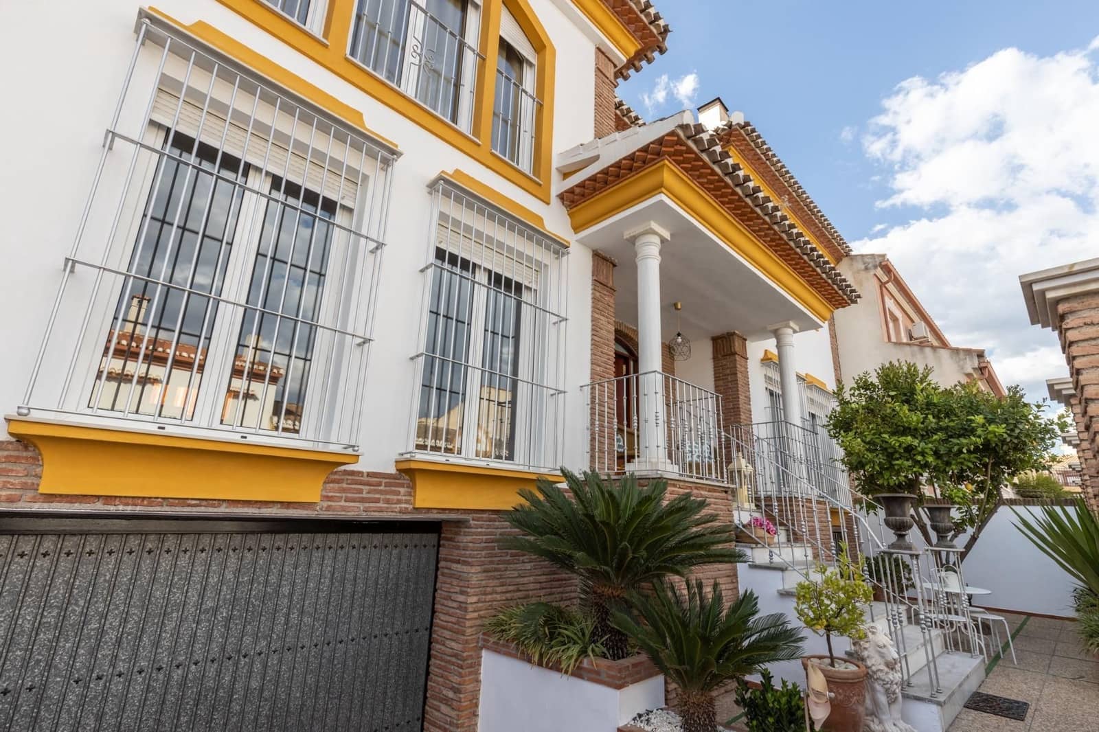 4 soveværelse Villa til salg i Atarfe - € 380.000 (Ref: 9534307)